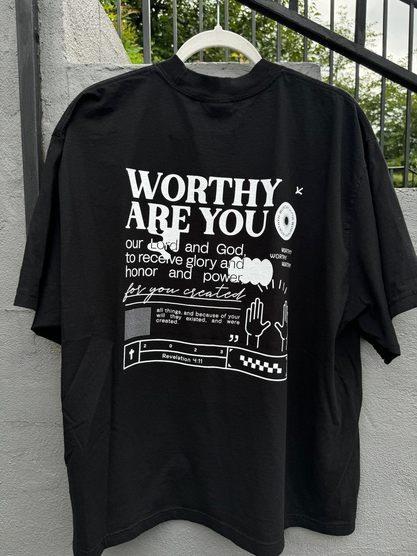 Heavyweight Dropshoulder T-Shirt Black "Worthy are you"